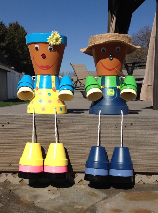 Cheap DIY Clay Pot People To Cheer Up Your Garden