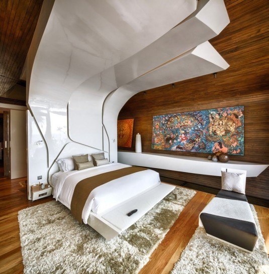 bedroom-unique ceiling