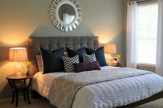 master bedroom-tufted bed