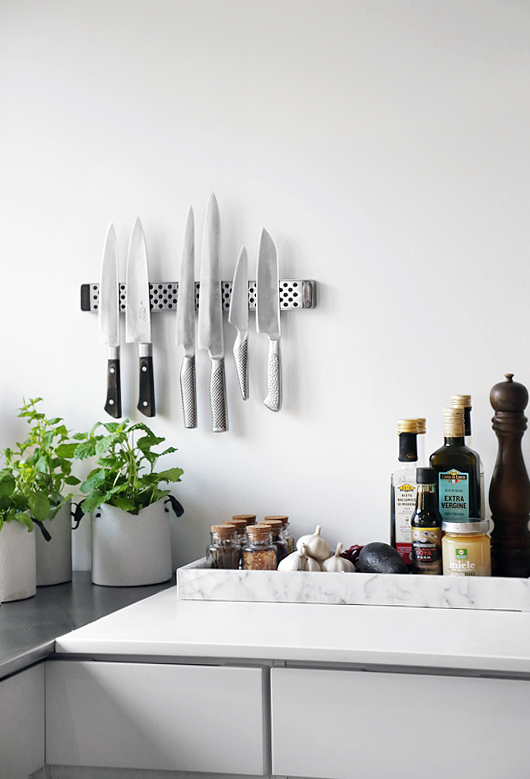 organization idea-knives