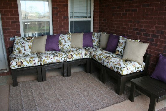 outdoor sectional sofa