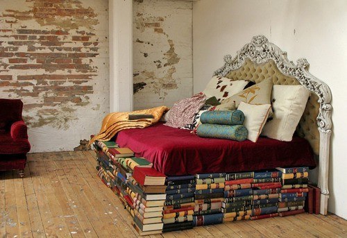 platform bed-books