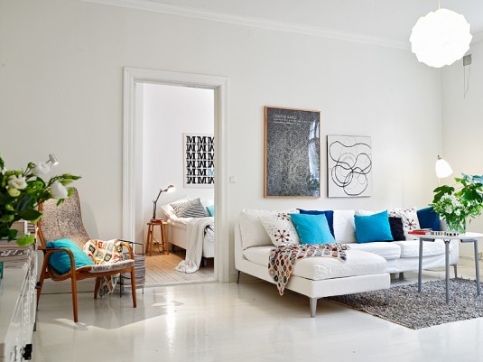 scandinavian living room-white and blue