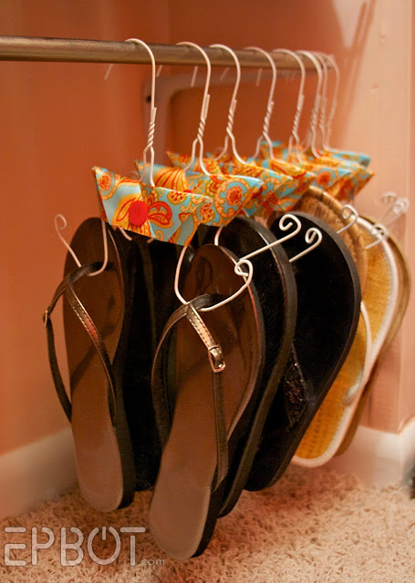 space saving holder for shoes