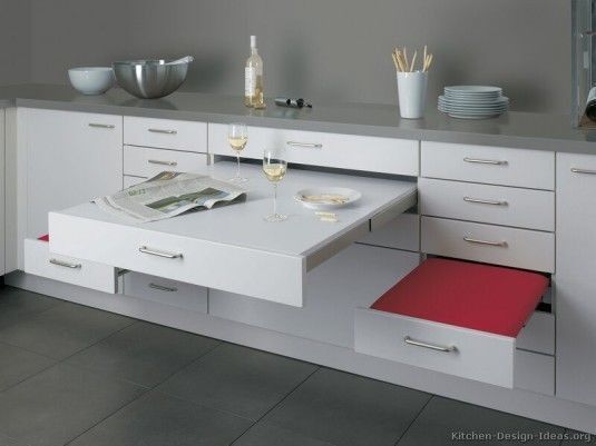 kitchen cabinet-white