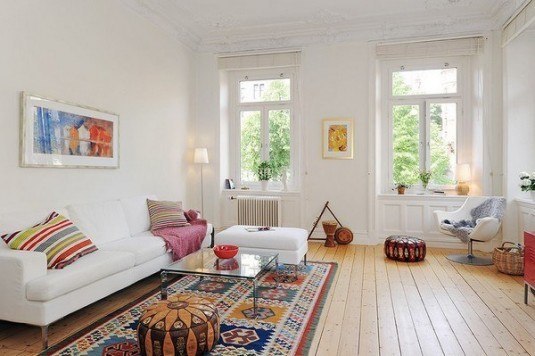 living room-white sofa