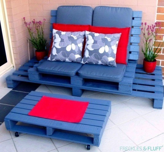 pallet chillout lounge