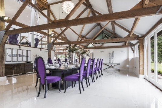 Berkshire-Grade-Two-Octagonal-Barn-purple-dining