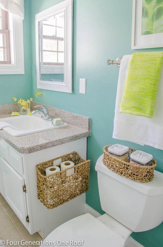 bathroom decor-baskets