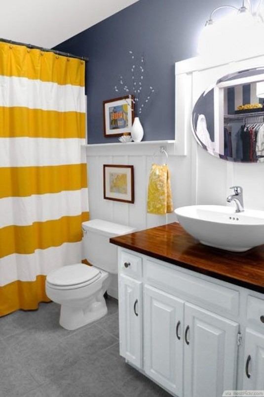bathroom-yellow