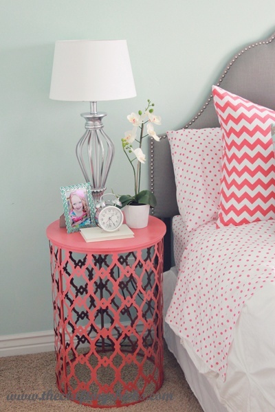 nightstand-red