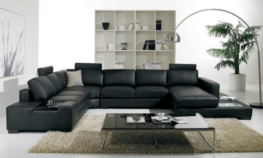 Modern-Living-Room-With-Black-Furniture