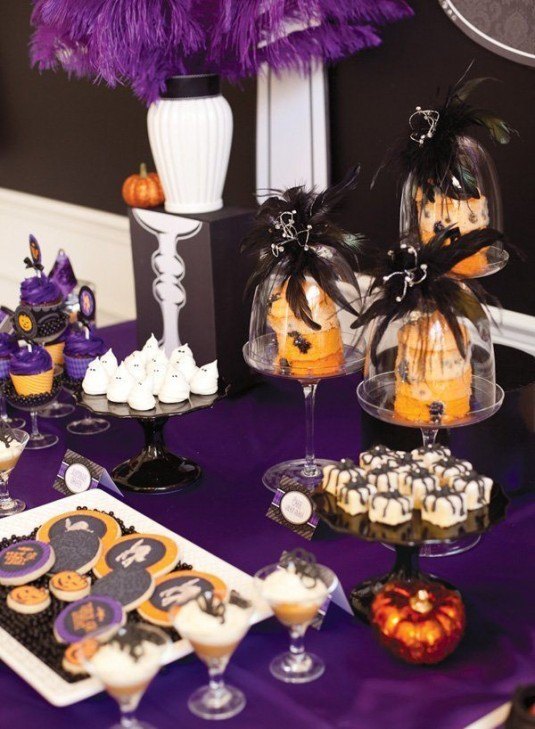 Terrific Halloween Dining Room Decorations To Get You In The Holiday Mood