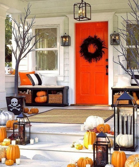 halloween stair decor 5