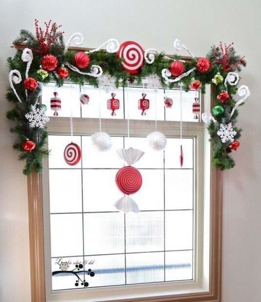 awesome-christmas-window-decor-ideas-27