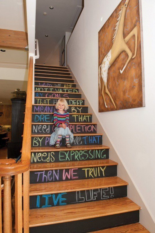 9-chalkboard-paint-idea-blackboard-stairs-stair-risers-staircase-hall