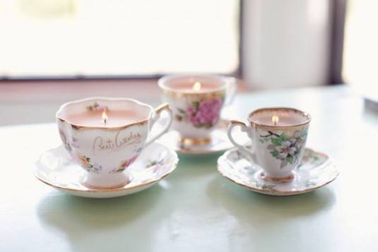 DIY teacups candles