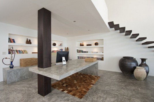 Floating-staircase-modern-study