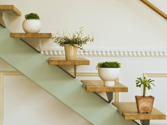 staircase flower pots