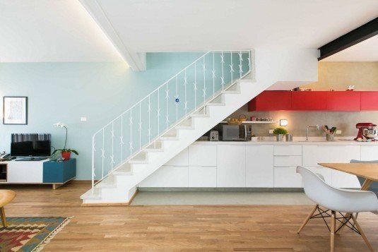 kitchen-under-staircase-ideas-by-dt-estdio