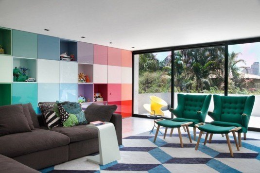 70s-inspired-interiors-featuring-vintage-patterns-and-color-blocking-11