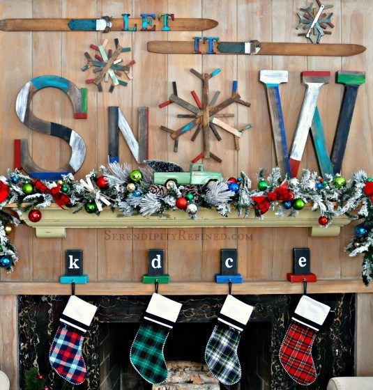 Rustic Ski Lodge Holiday Christmas Winter Mantel Vintage Colorful Plaid