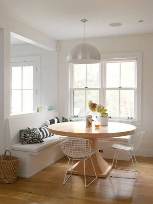 Single-Hung-Windows-Idea-And-Cool-Pendant-Light-In-Stylish-Breakfast-Nook-Feat-Wire-Mesh-Chairs-Design-Plus-White-Corner-Banquette-680x907