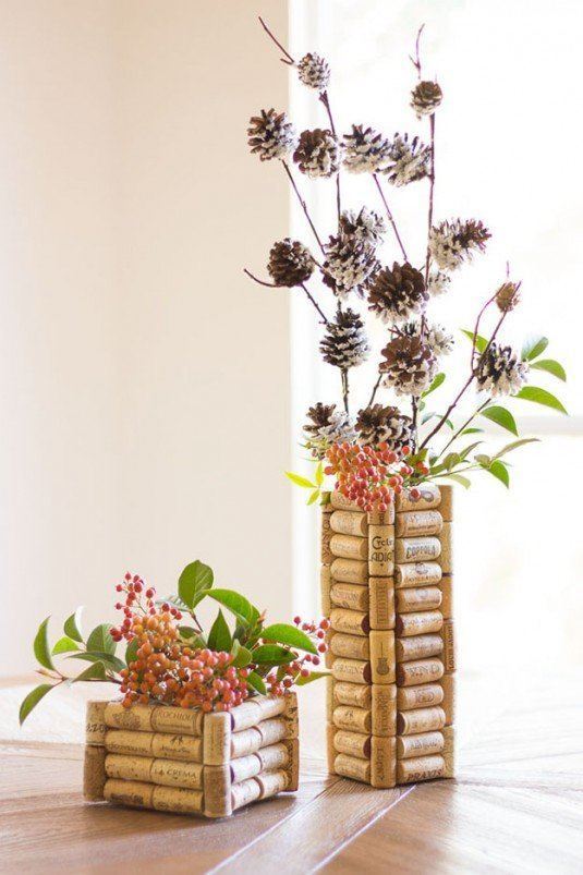 DIY-Wine-Cork-Vases