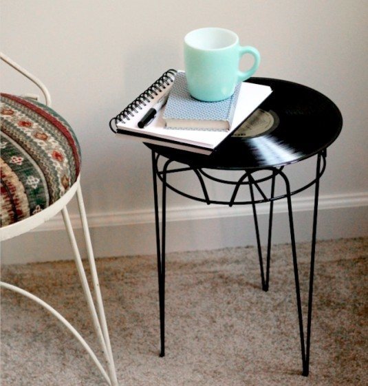 DIY-record-side-table