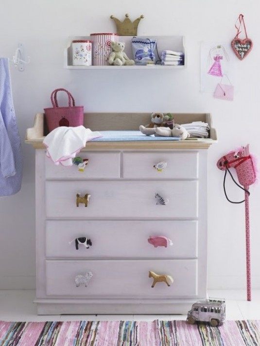 cool-diy-your-kids-room-dresser-decor-ideas12