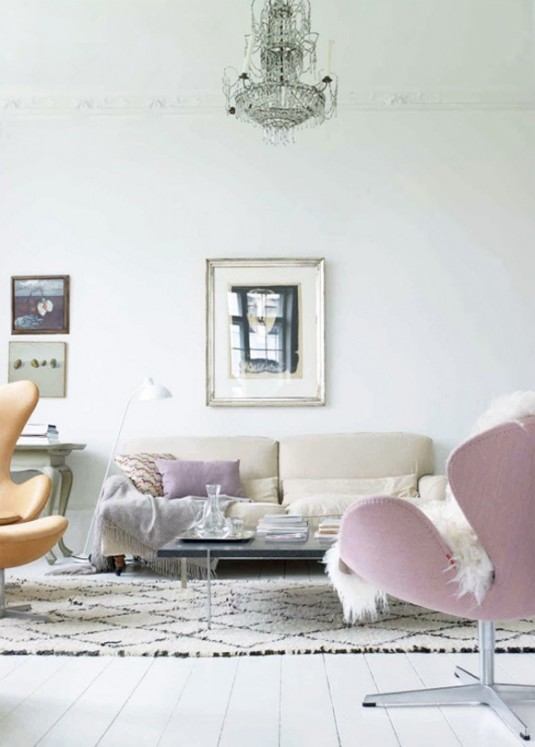 pastel-living-room-by-barbara-bendix-becker