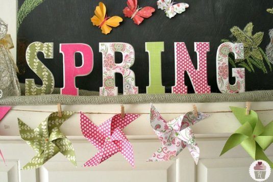 Spring-Mantel.garland