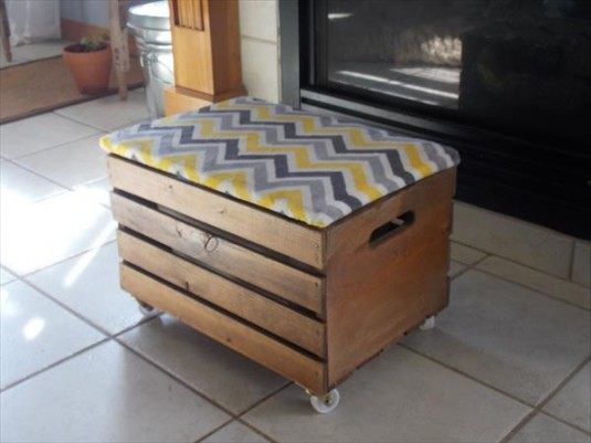 crate-ottoman-with-casters-1
