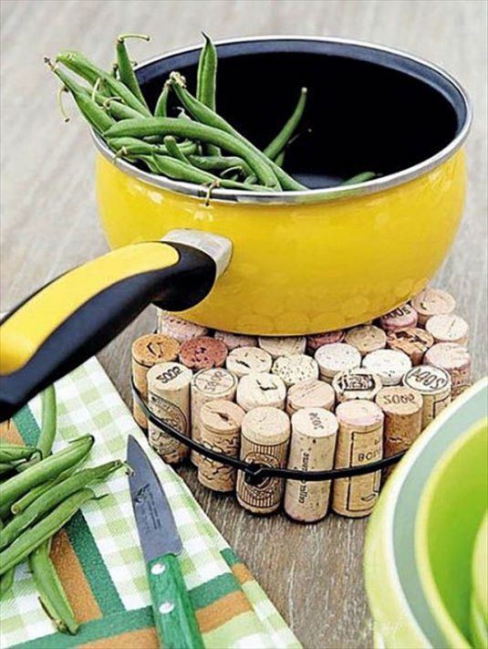 DIY-Wine-Cork-Trivet