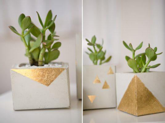 diy-goldleaf-cement-pots001