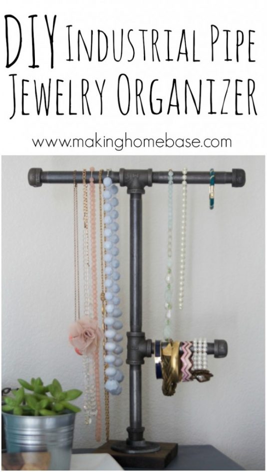 diy-industrial-pipe-jewelry-organizer-581x1024-1