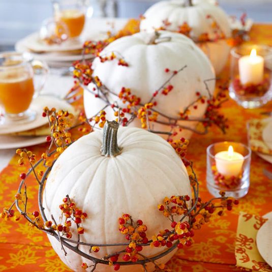 Fall-Centerpieces-for-Festive-Dinner-Tables