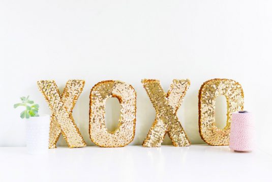 diy-sequin-xoxo-letters