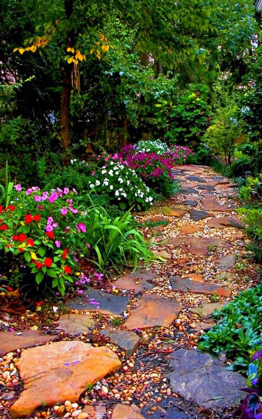 Stunning Garden Path