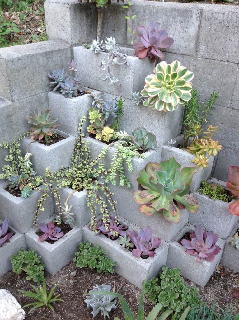 DIY Corner Planters Perfect For Small Gardens