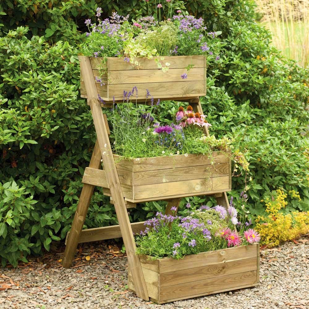 15 fascinating garden planter ideas to spice up your garden