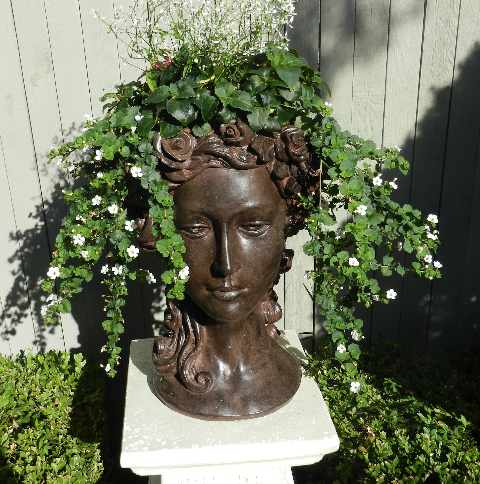 Dazzling Head Planters Will Add Some Fun To Your Garden