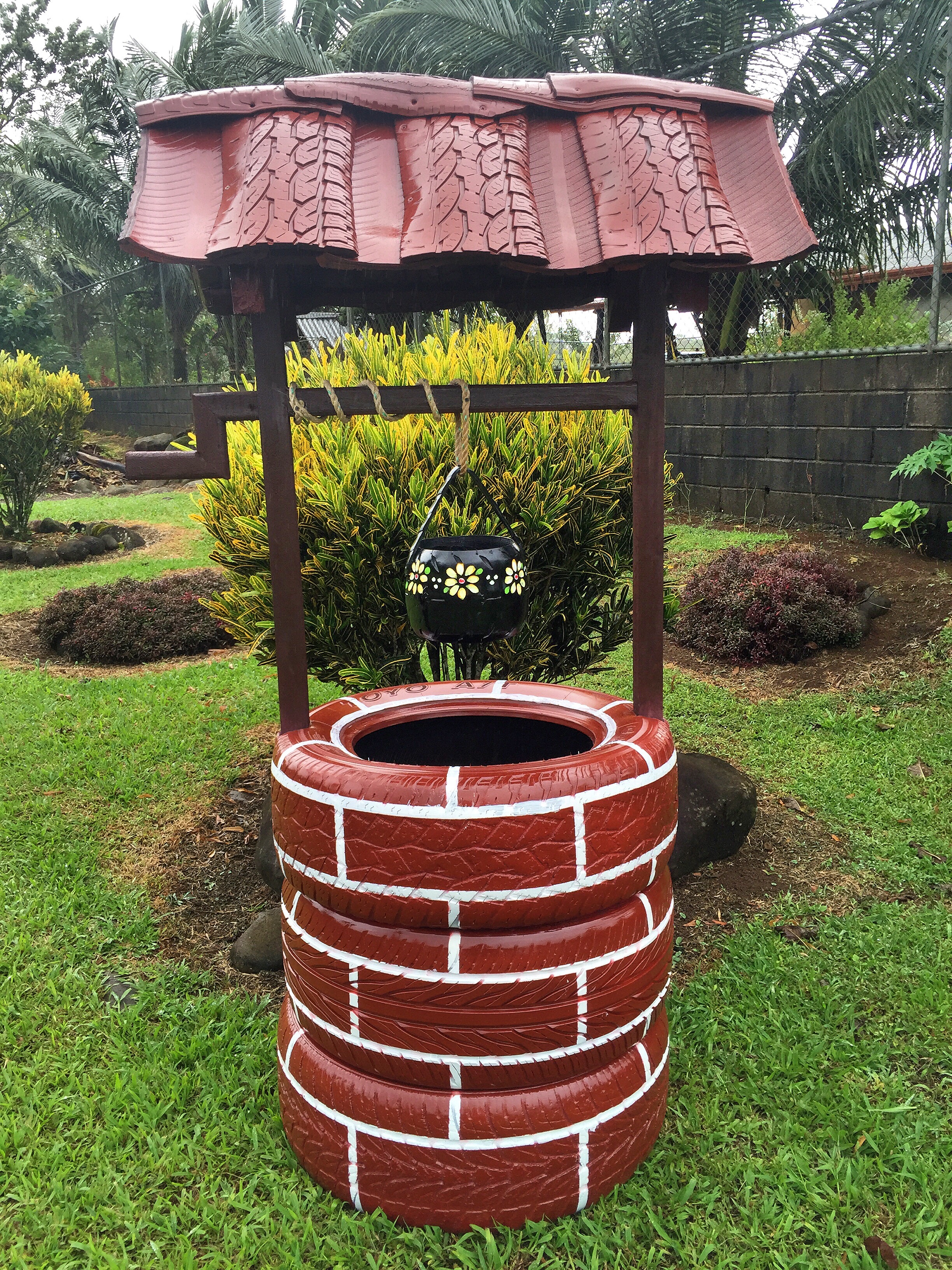 DIY Tire Decor That Brings Color In Your Garden+Very Important Tip