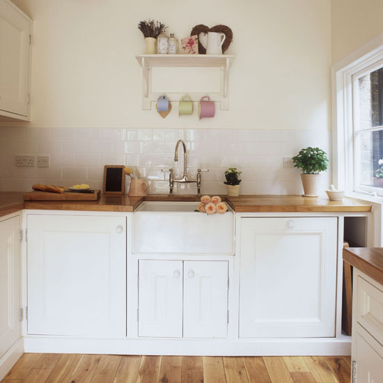 White And Wood Is The Trendiest Combination For Kitchen Design