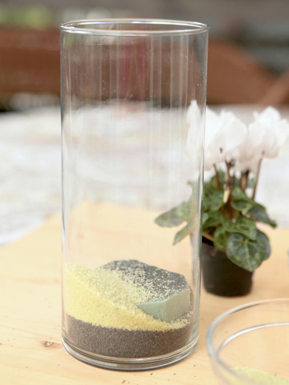 Easy To Make DIY Sand Terrarium That Will Bring Fun In Your Home