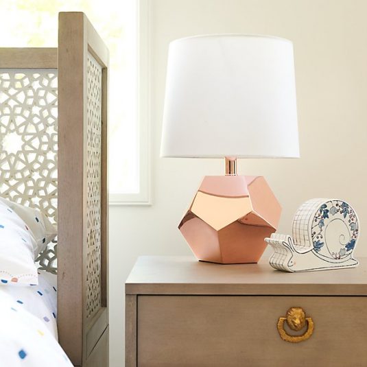 Rose Gold Decor For Bedroom That Every Lady Will Fall In Love With