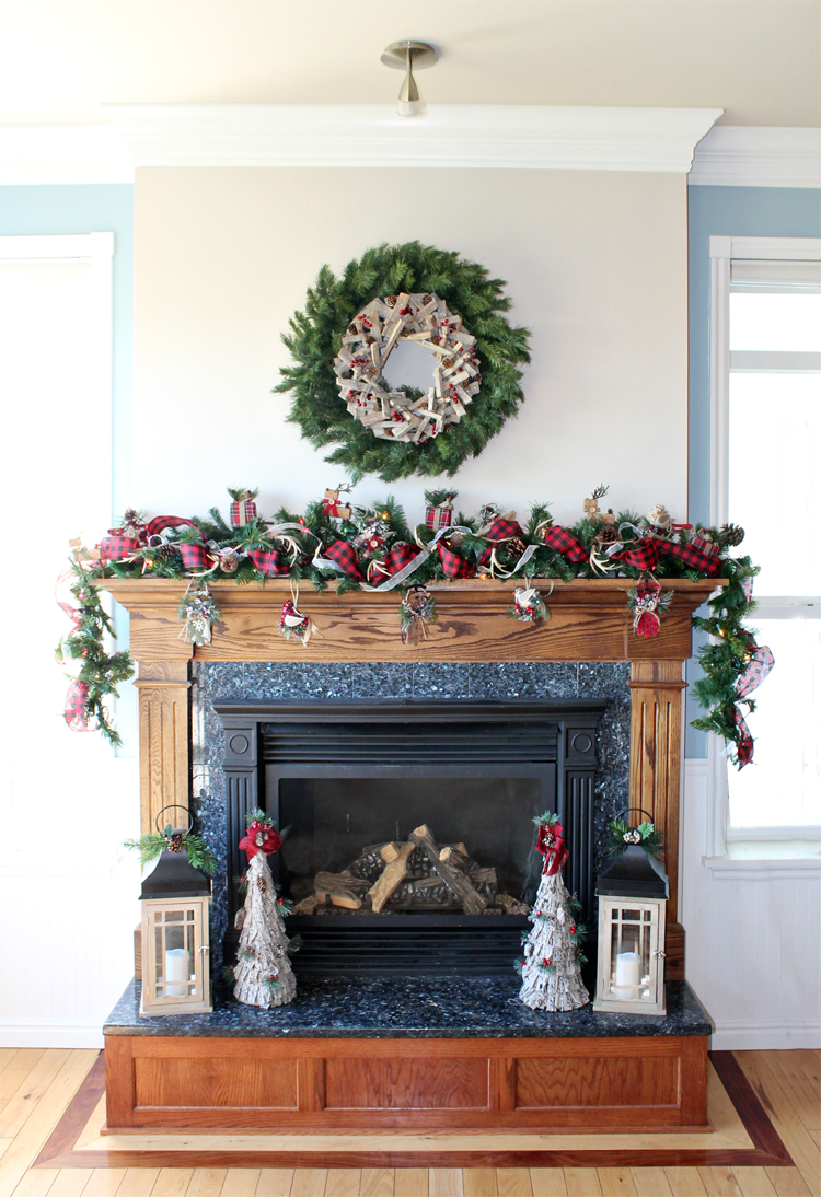 Christmas Mantel Decor Tips To Make It Look Incredibly Cozy