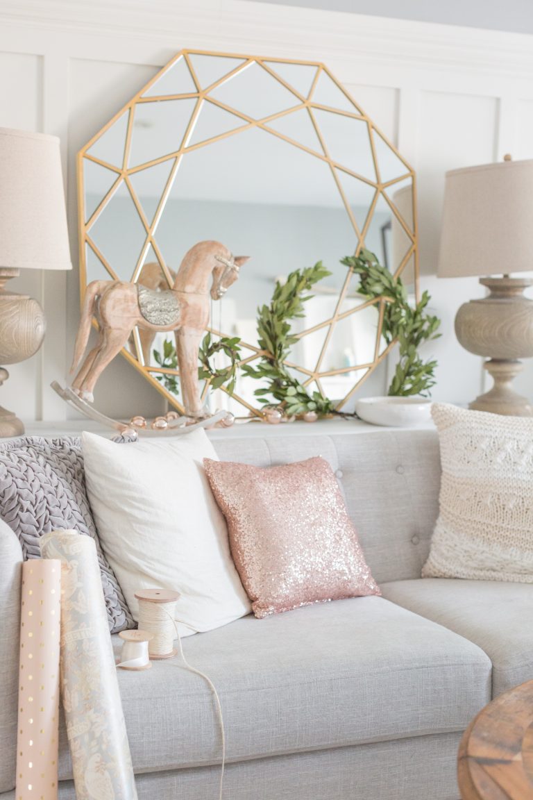 5 Crucial Christmas Decor Tips To Decorate Your Home Like A Pro