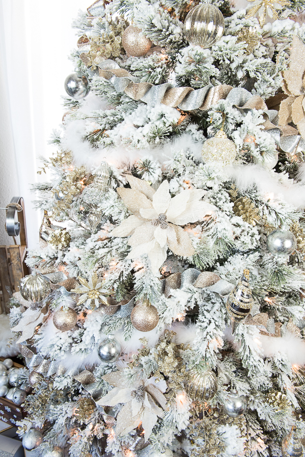 Stunning White Christmas Tree Ideas To Make Yours Shine