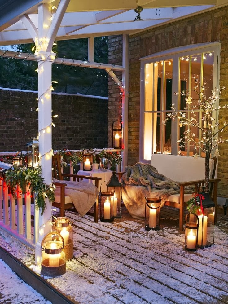 How to Keep Your Outdoor Area Warm in the Winter: A Landscape Architect’s Guide